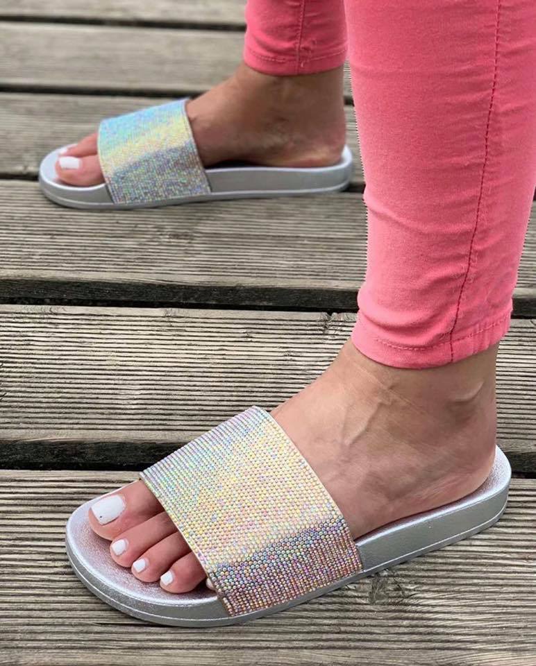Silver flat slippers