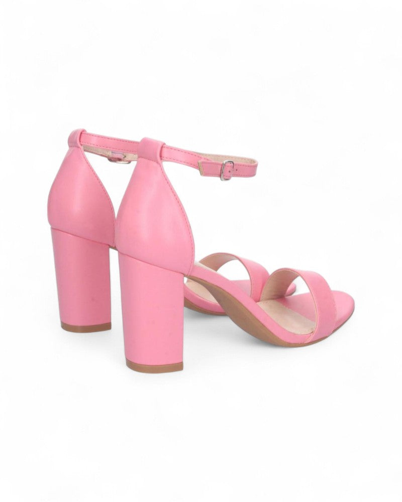 Fuchsia sandale na blok petu