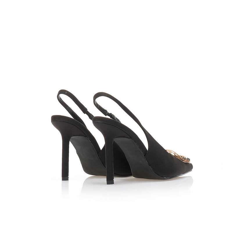 Black heels on a thin heel