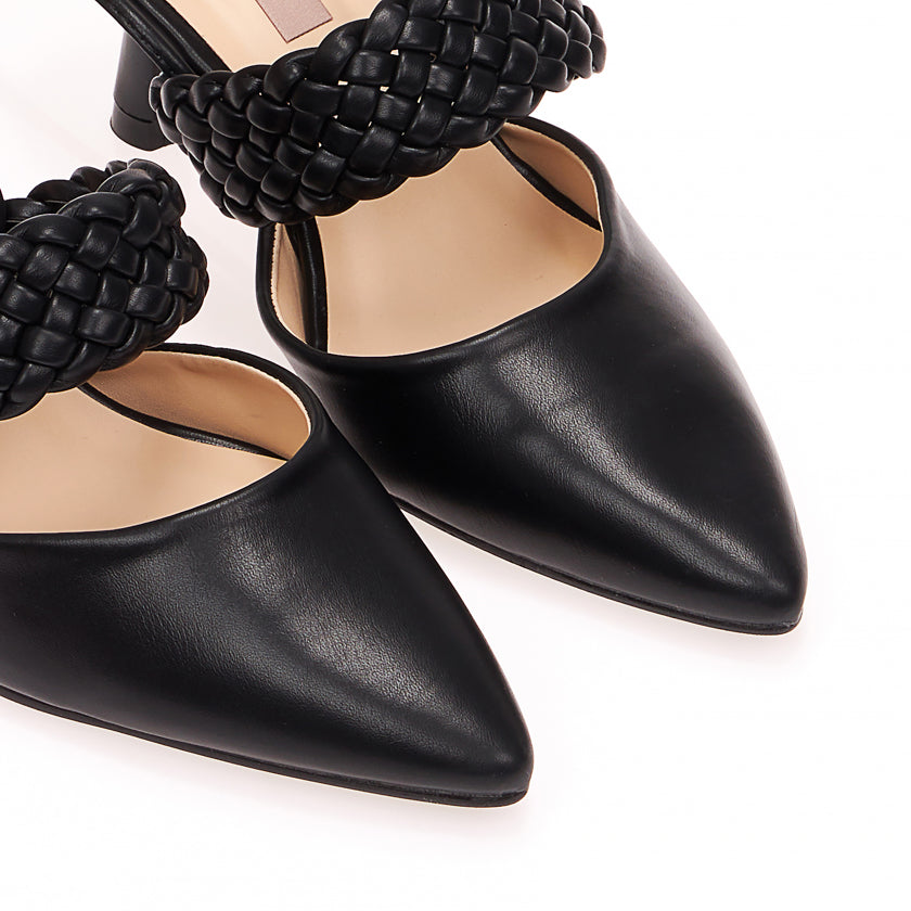 Black heels on a thin heel