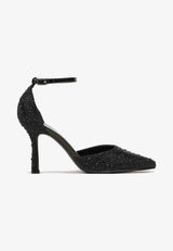 Gold heels on a thin heel