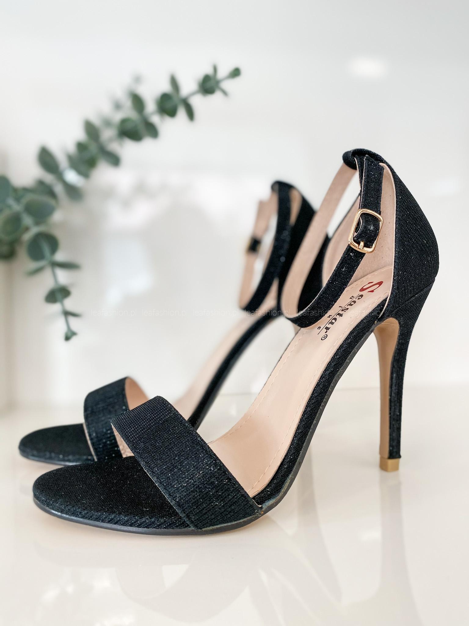 Black sandals with thin heels