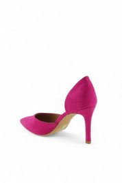Fuchsia pumps with a thin heel