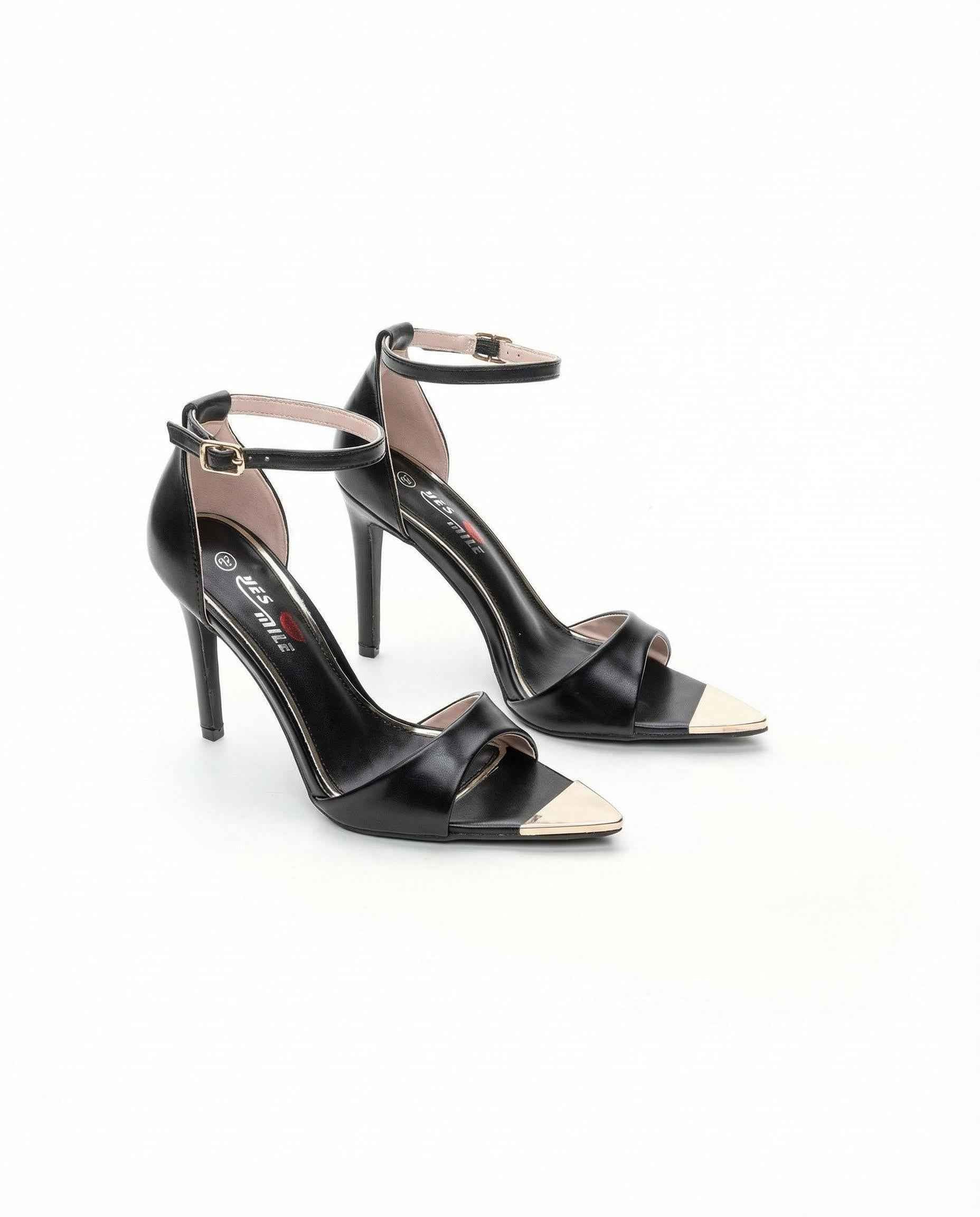 Crne sandale na tanku petu