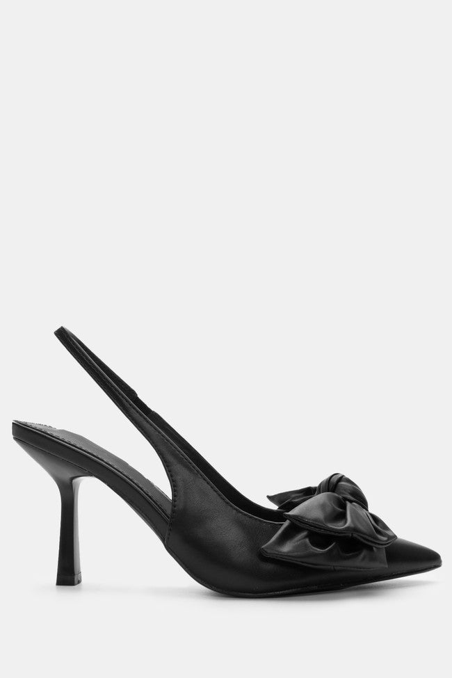 Black heels on a thin heel