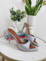 Srebrni sandali na tanki peti