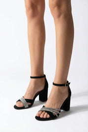 Crne salonke na blok petu