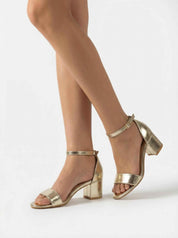 Zlatne sandale na blok petu