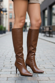 Camel boots with thin heels