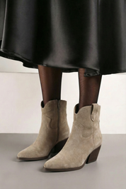 Gležnarji z okroglo peto v kaki barvi