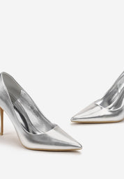 Silver pumps with thin heels
