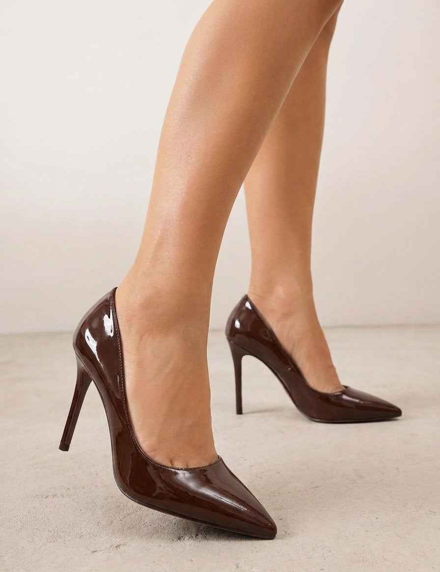 Smeđe salonke na tanku petu