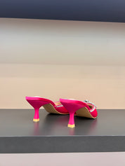 Fuchsia sandale na tanku petu