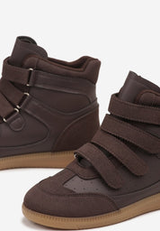 Brown sneakers with Velcro