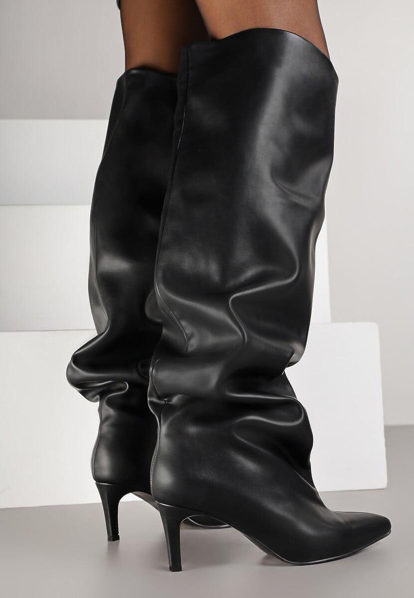Crne visoke čizme na tanku petu