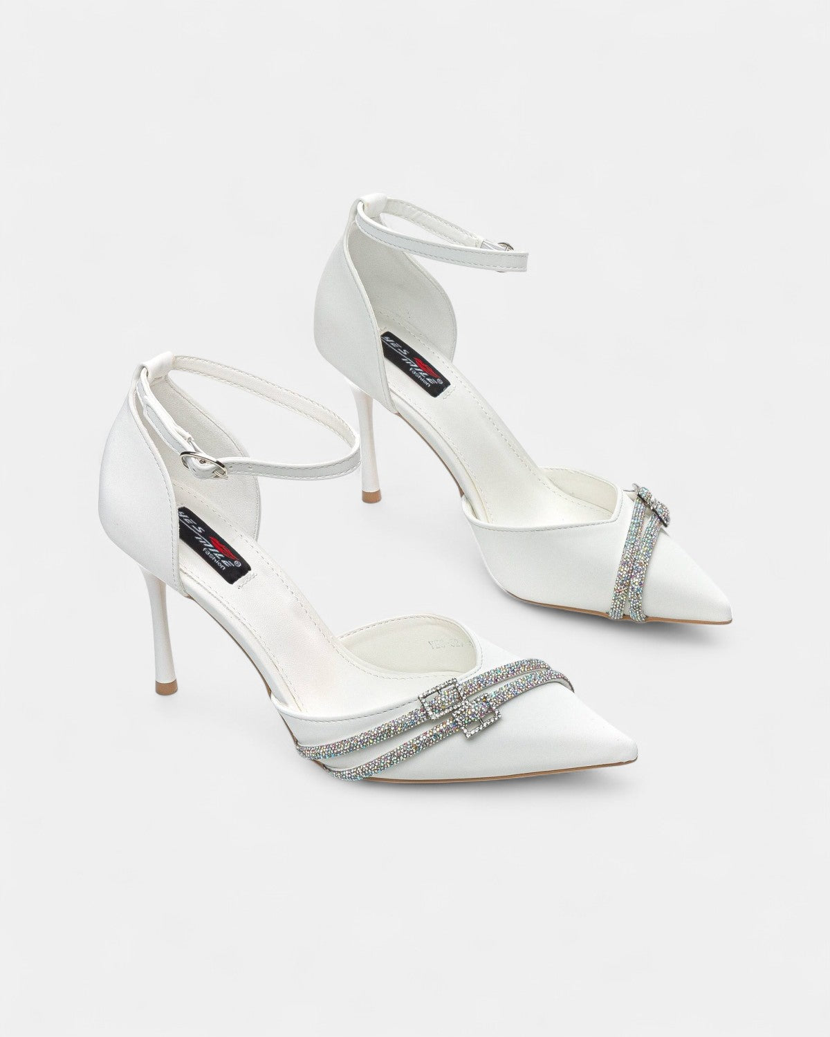 Black heels on a thin heel