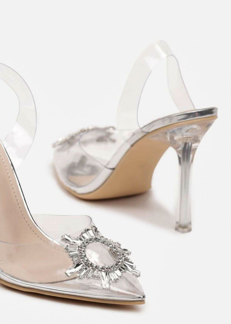 Cipele s brošem na tanku petu - Cipelice