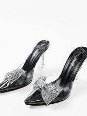 Black heels on a thin heel