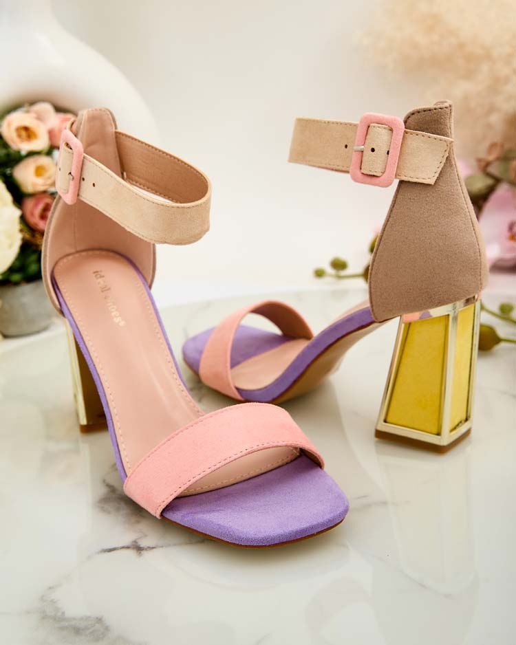 Pink sandale na blok petu