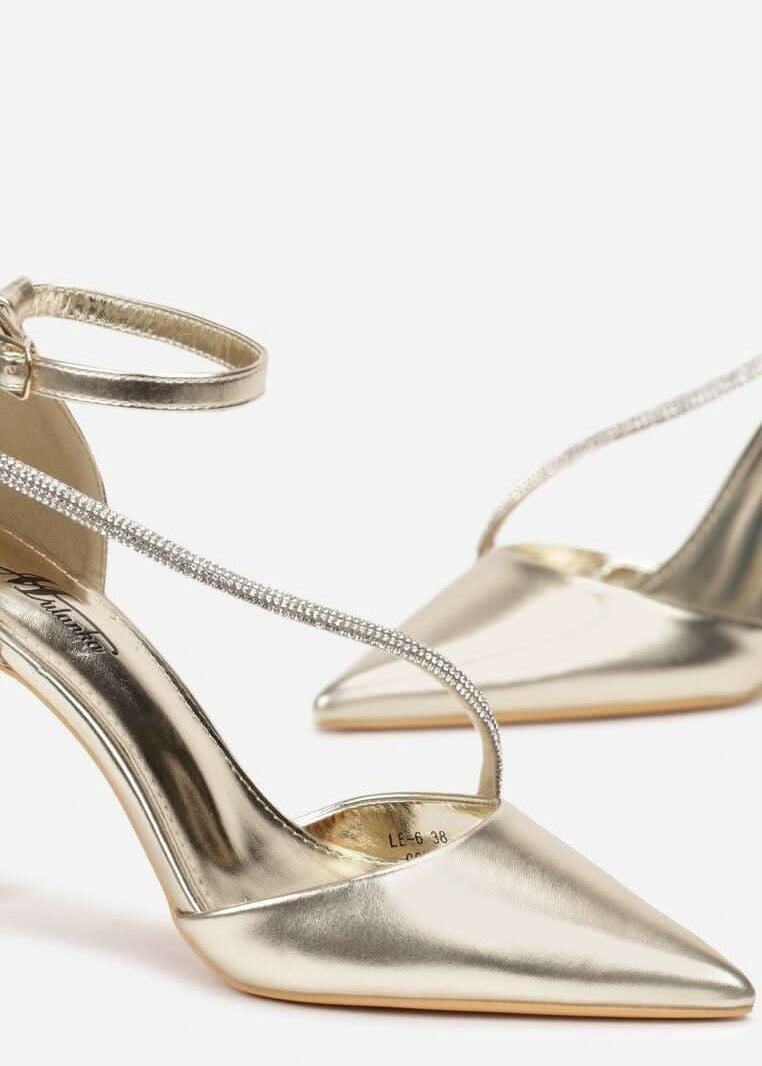 Sandale na tanku petu - Cipelice