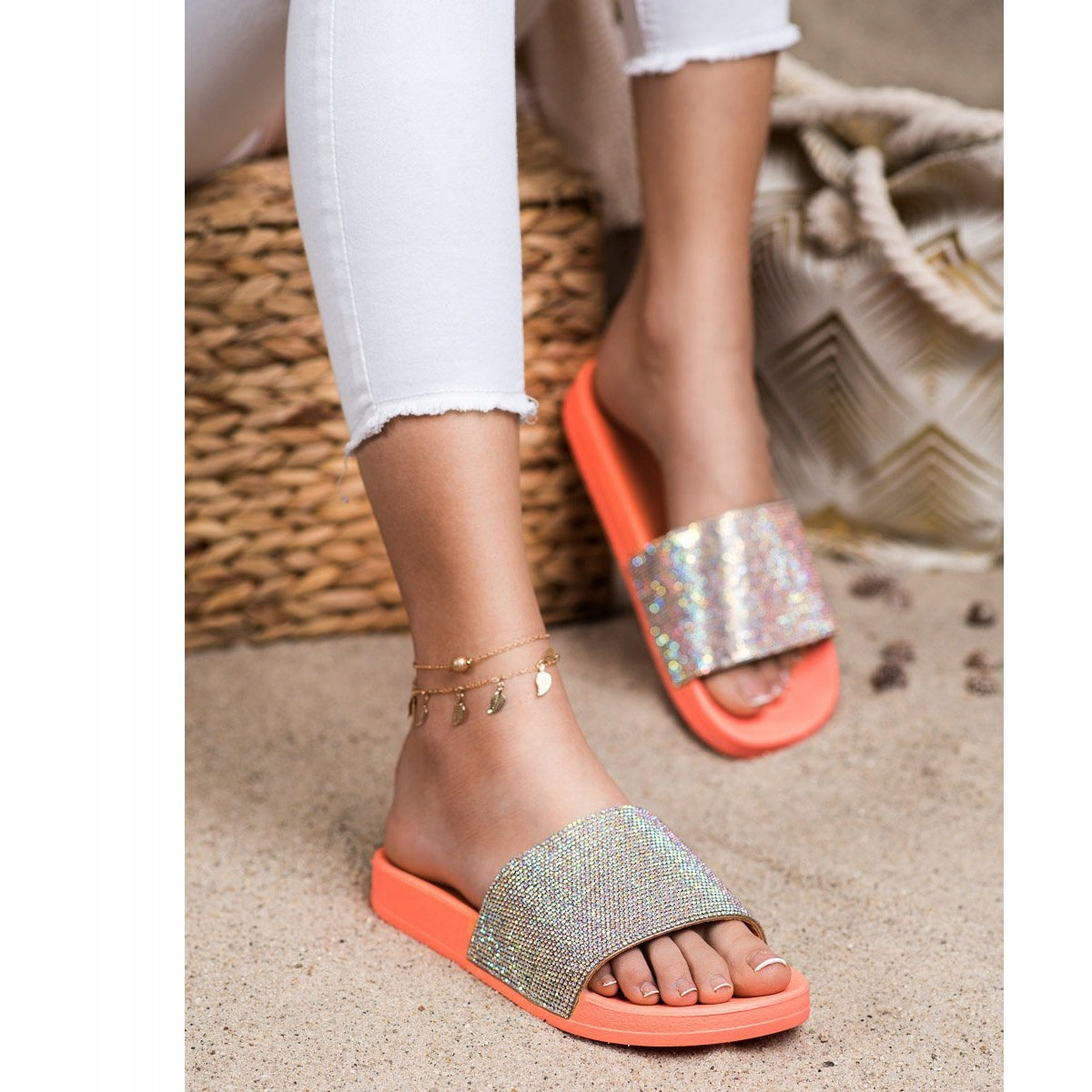 Red flat slippers