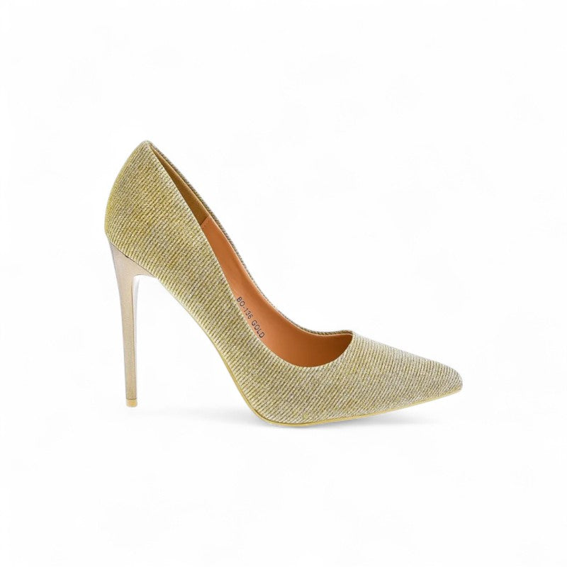 Gold pumps with a thin heel