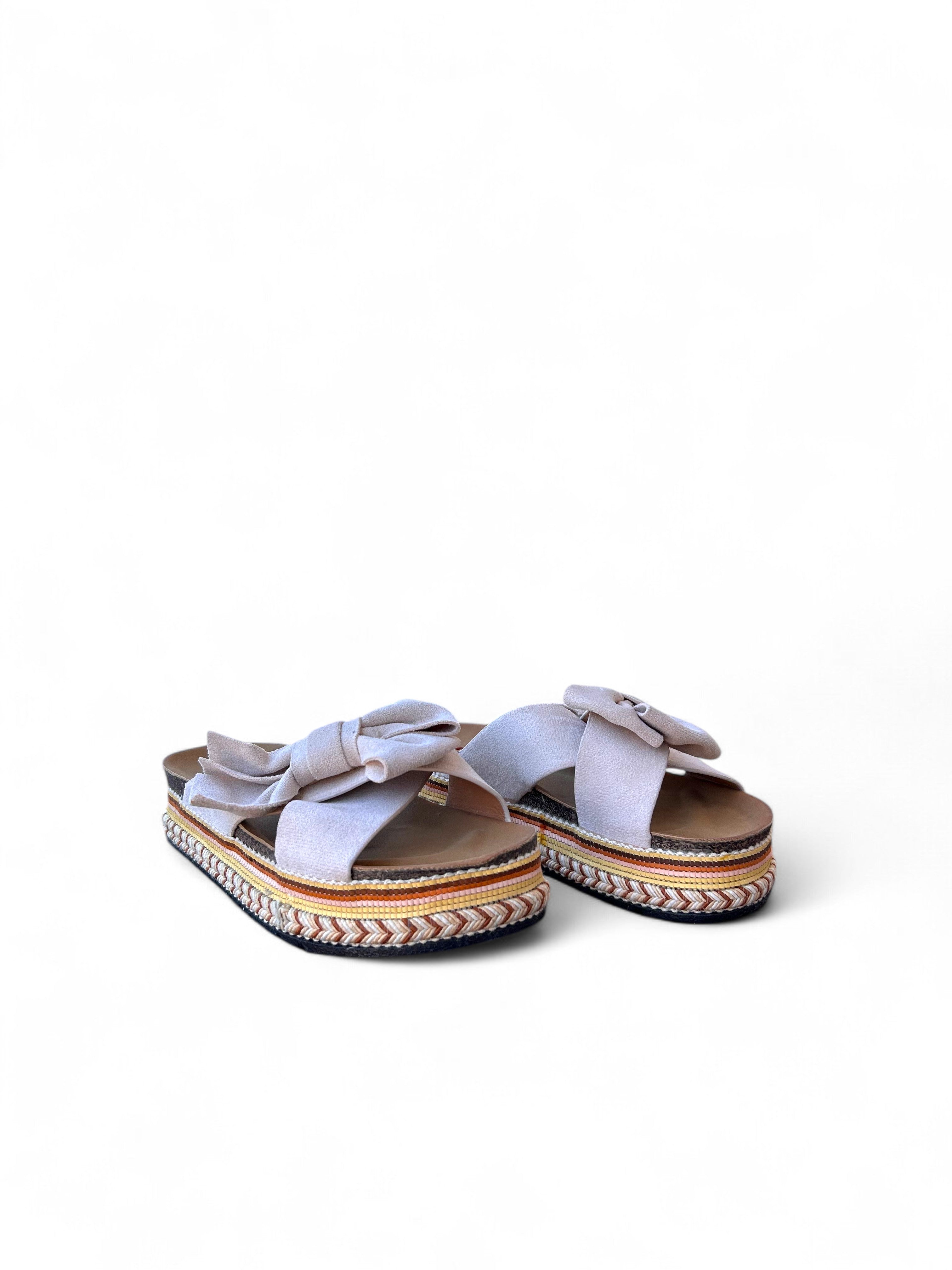 Black flat shoes with a platform