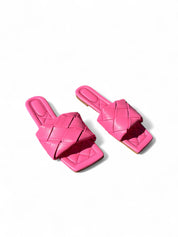 Pink ravne natikače