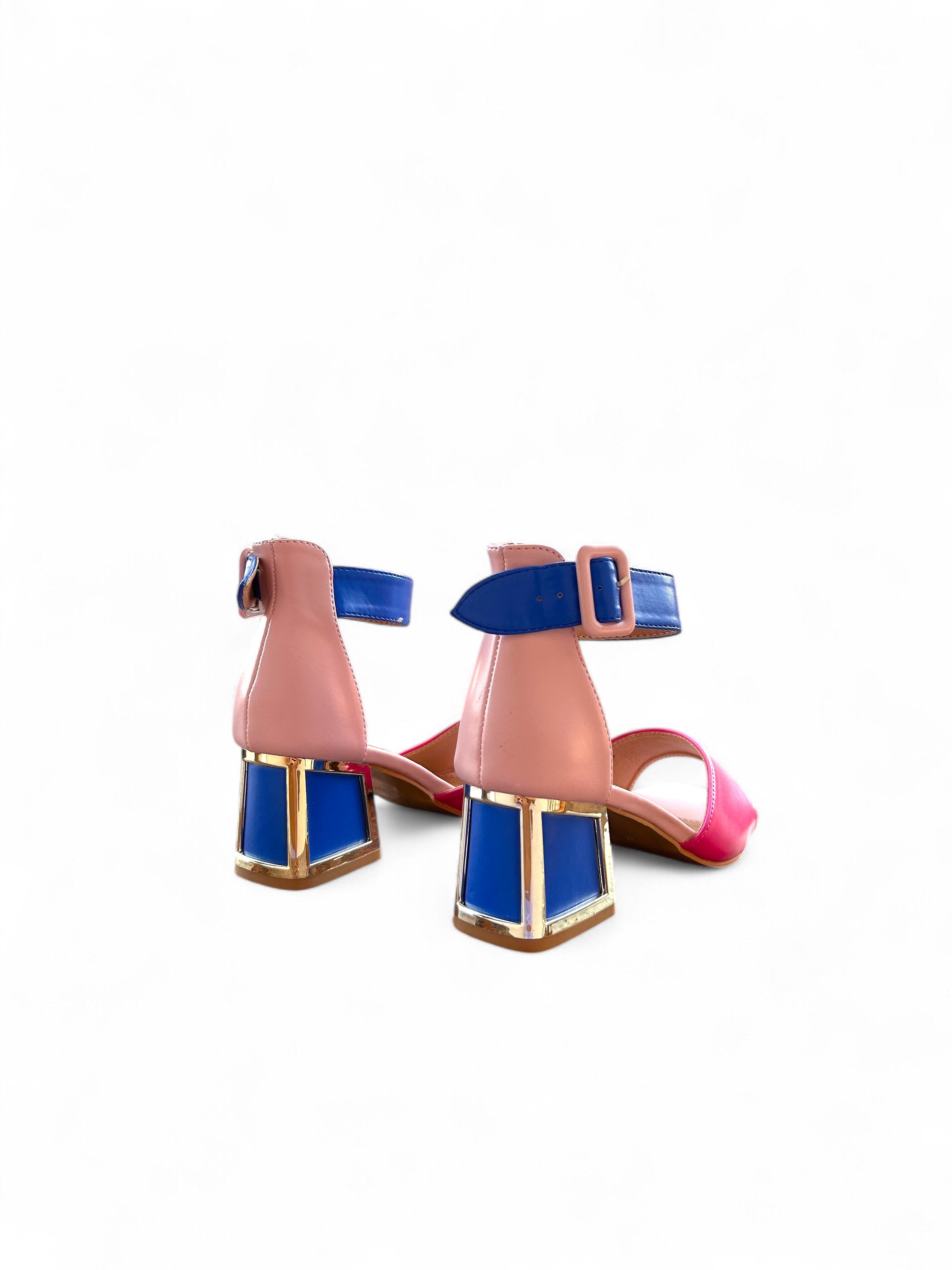 Fuchsia sandale na blok petu
