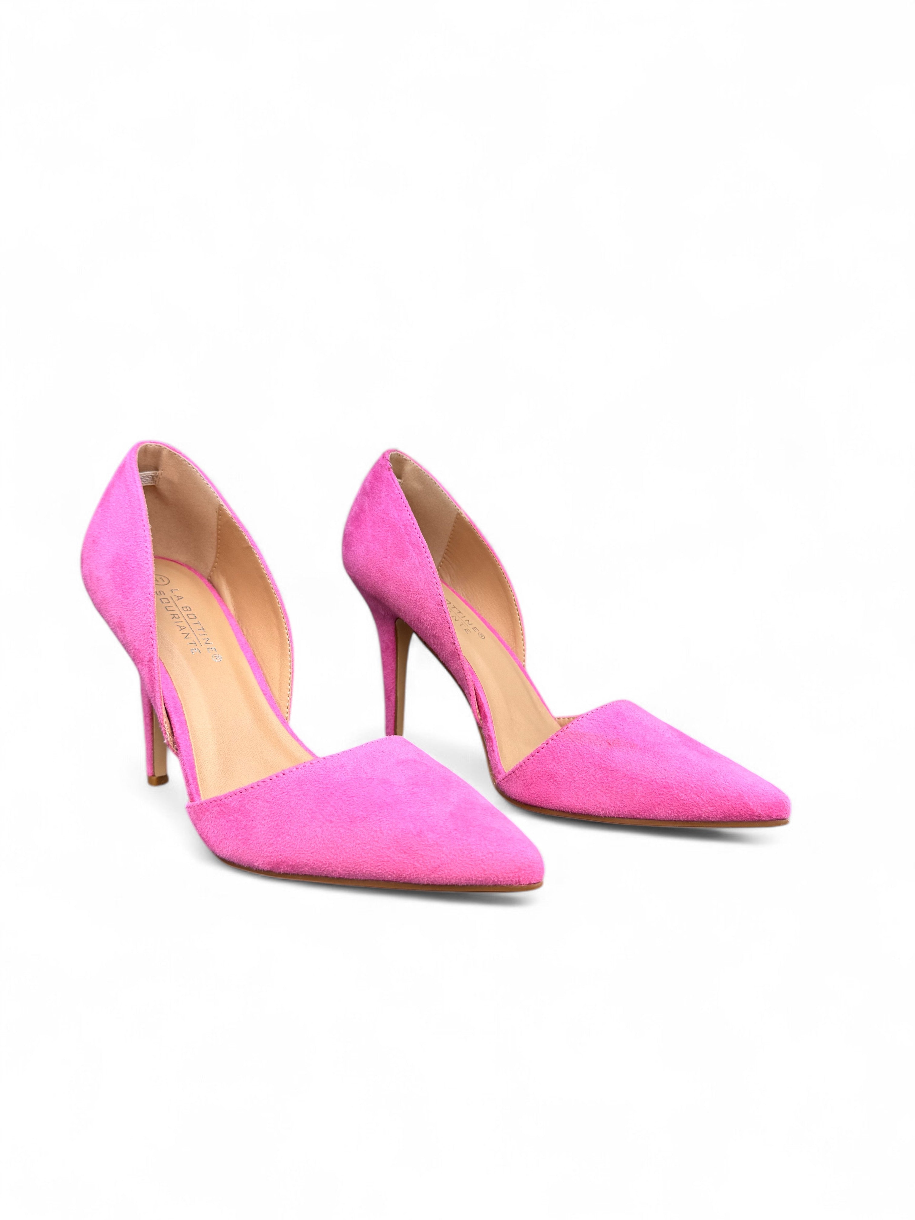 Pink salonke na tanku petu