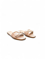 Green flat slippers