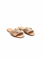 Pink flat slippers